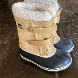 Sorel kids boots (new)